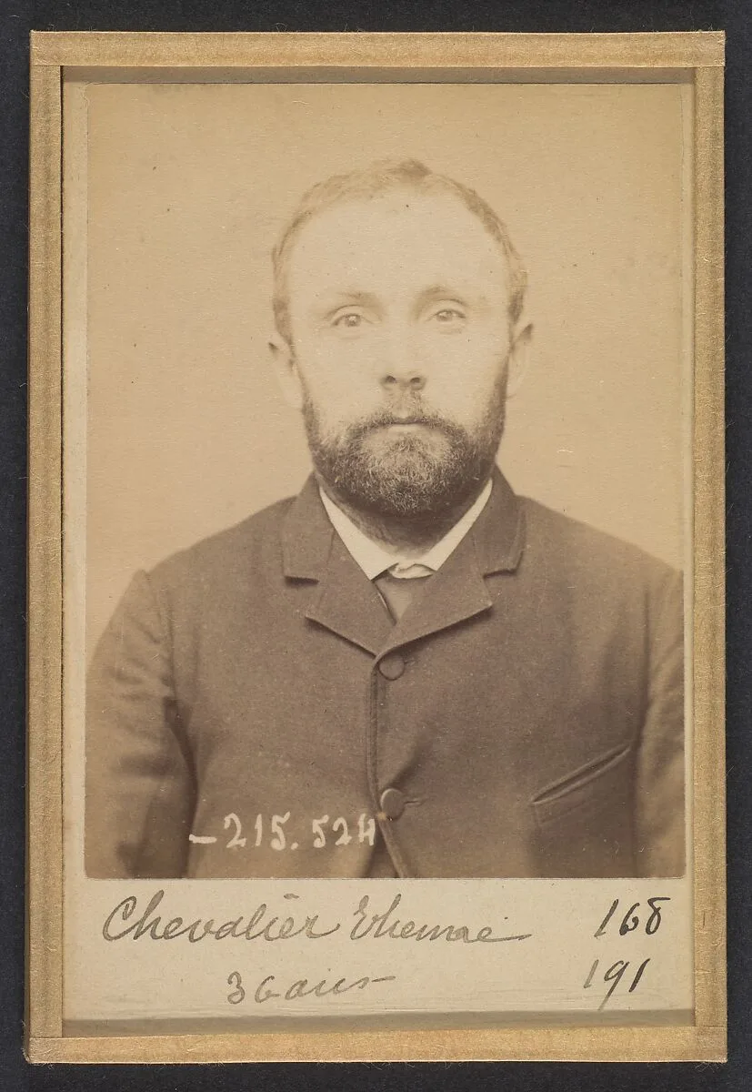 Chevalier. Étienne. 36 ans, né à Gémosac (Charente-Inférieure). Forgeron. Anarchiste. 11/3/94. — Alphonse Bertillon