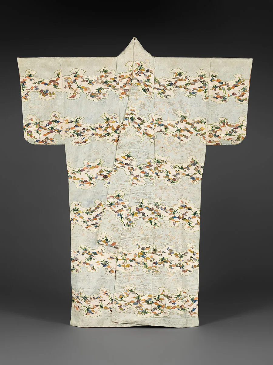 染分紗綾地蜘蛛海松貝模様小袖|Robe (Kosode) with Shells and Sea Grasses — Unknown