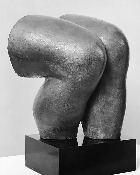 Knees — Gaston Lachaise