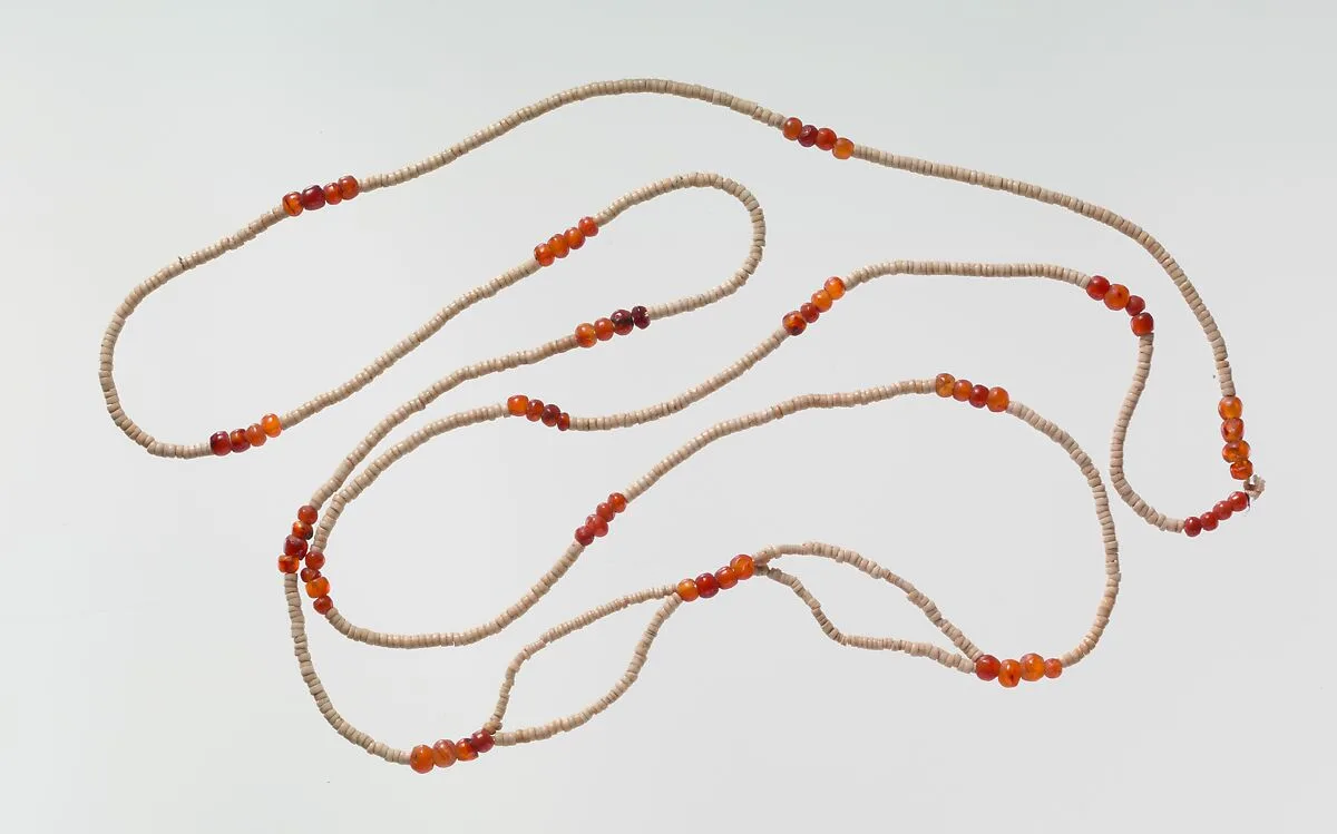 Girdle of disc and ball beads — Unknown