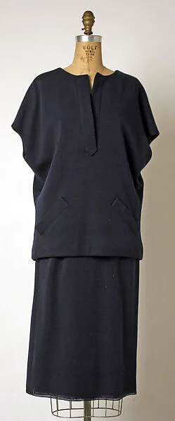 Suit — Geoffrey Beene