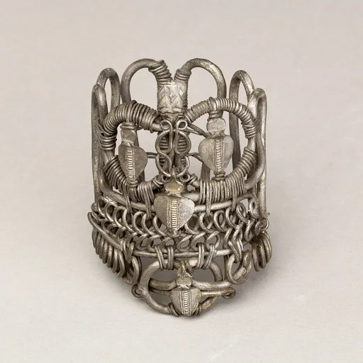 Bracelet or armlet with uraei