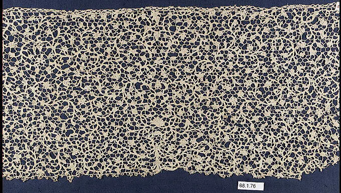 Fragment of lace — Unknown