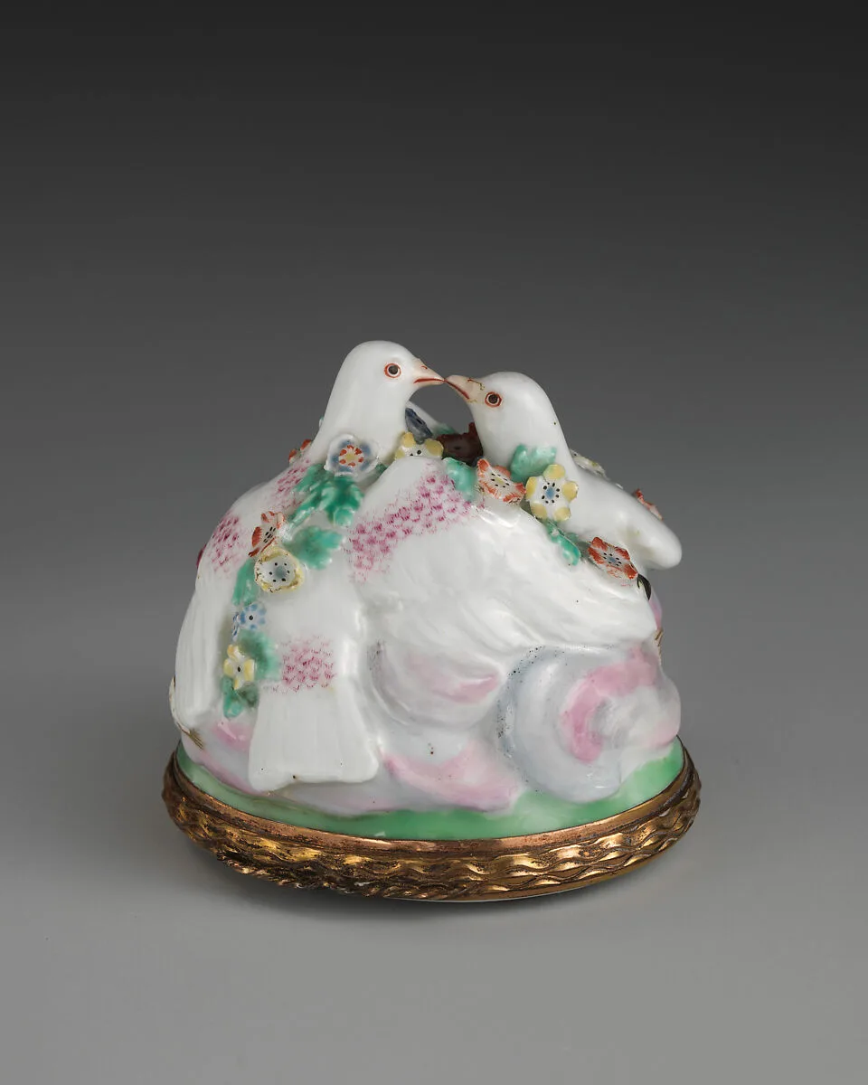 Billing doves — Chelsea Porcelain Manufactory