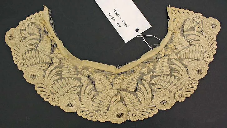 Collar — Unknown