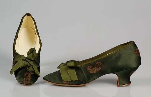 Evening shoes
