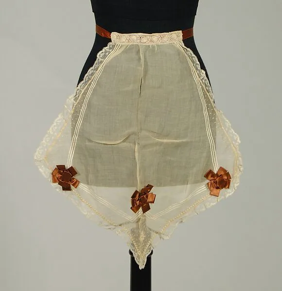 Apron — Unknown
