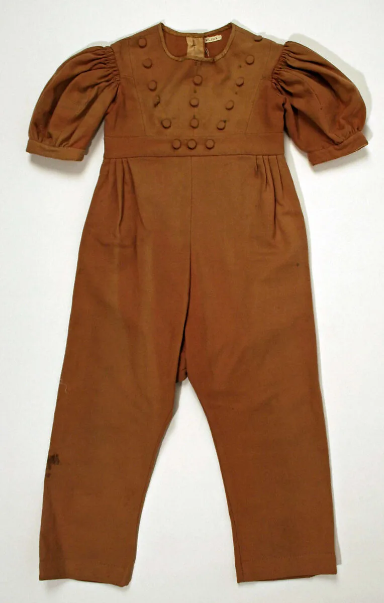 Suit — Unknown
