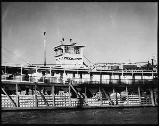 [Steamboat Kurzweg, New Orleans, Louisiana]