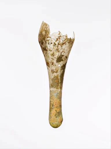 Glass fusiform bottle fragment