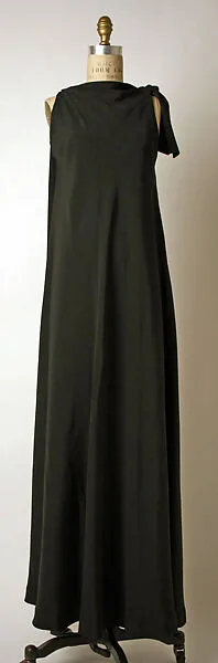 Evening dress — Madame Grès (Germaine Émilie Krebs)