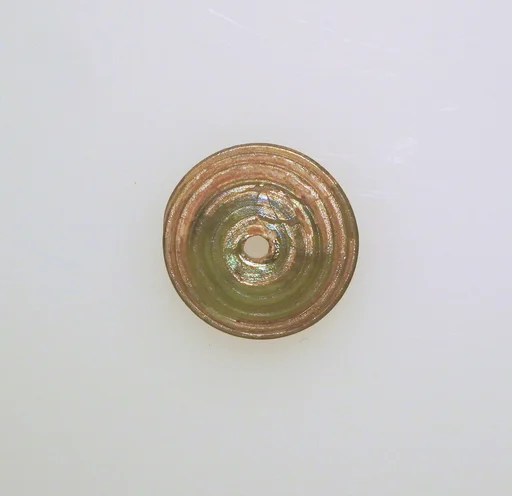 Glass spindle whorl