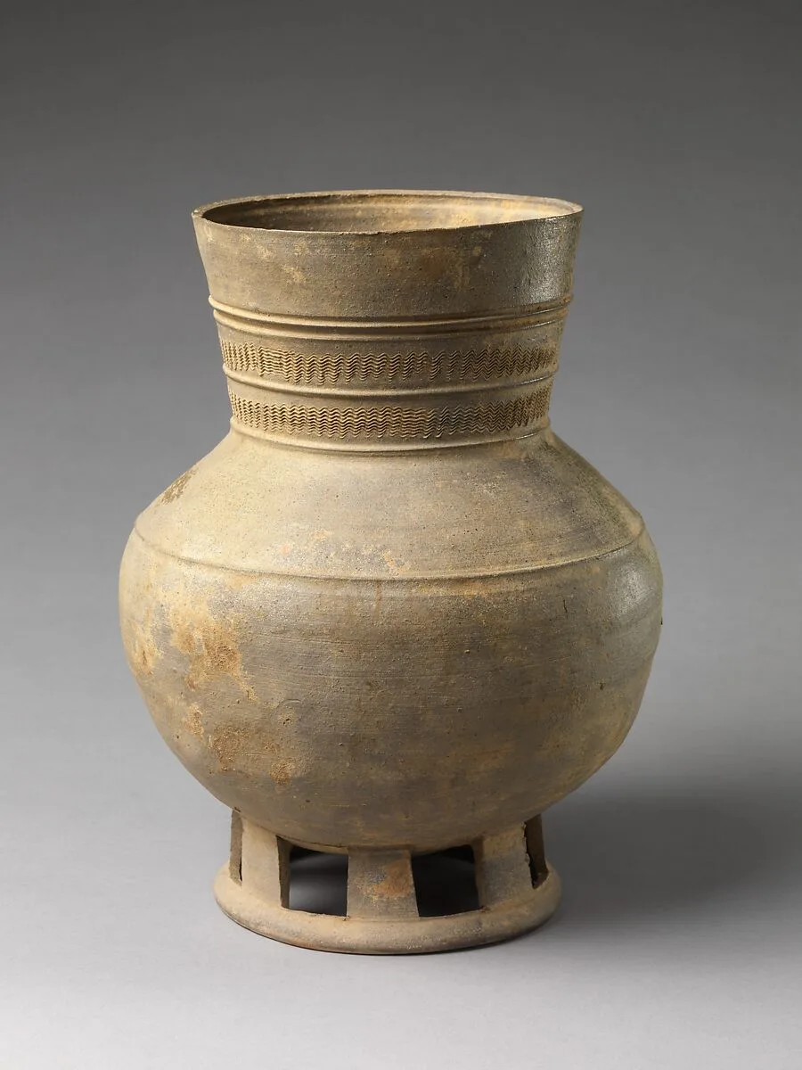 긴목 항아리 삼국 신라|長頸壺 三國 新羅|Footed jar — Unknown