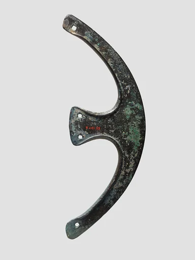 Crescent-shaped axe head