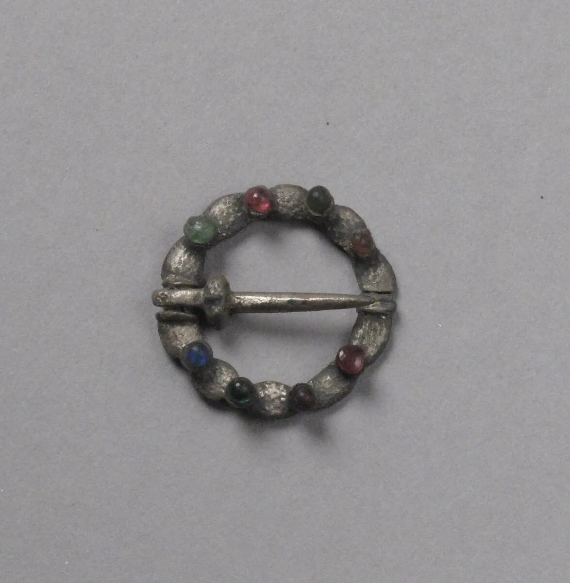 Ring Brooch — Unknown