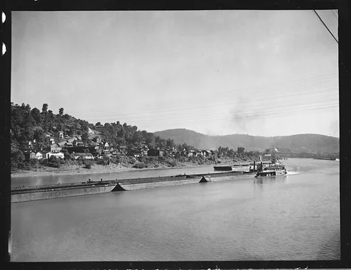 [Sternwheeler A.B. Sheets on River, Pittsburgh, Pennsylvania?]