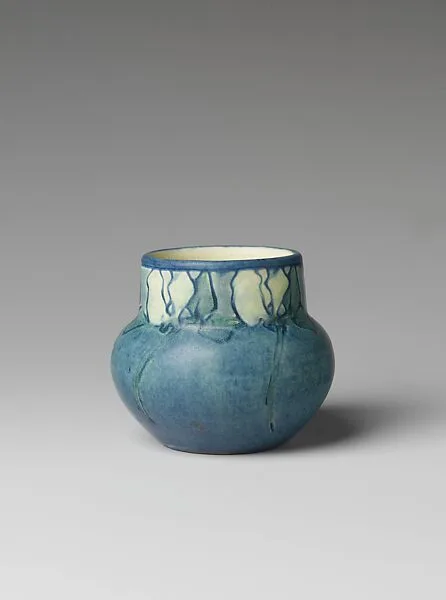 Jar — Newcomb Pottery|Mary W. Summey Smith