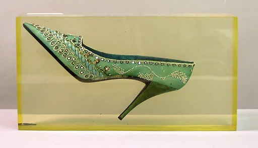Evening shoes