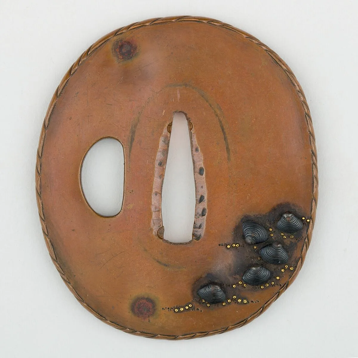 Sword Guard (<i>Tsuba</i>) Depicting Clams (蛤図鐔) — Unknown