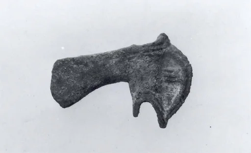 Minature axe head