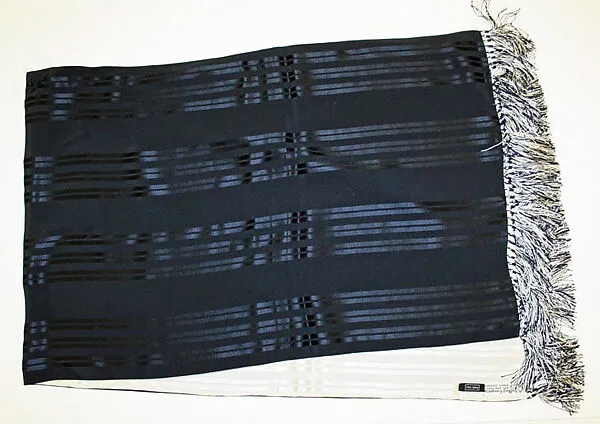 Evening scarf — Unknown