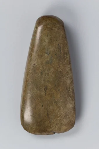 磨製石斧|Polished Stone Axe (Masei sekifu)
