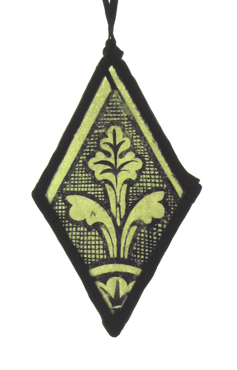 Glass Fragment — Unknown