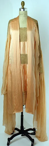 Tea gown