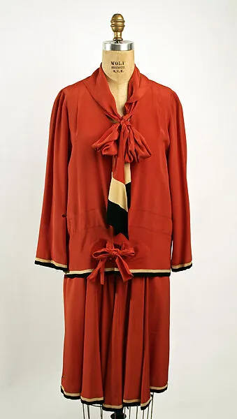 Dress — Nellie Harrington