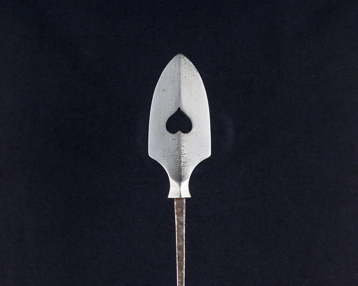 Arrowhead (<i>Yanone</i>) — Unknown