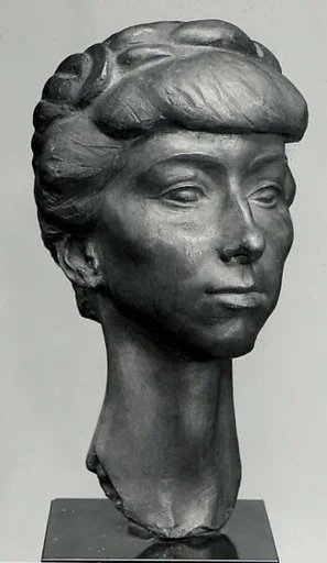 Marianne Moore