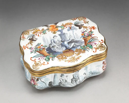 Snuffbox