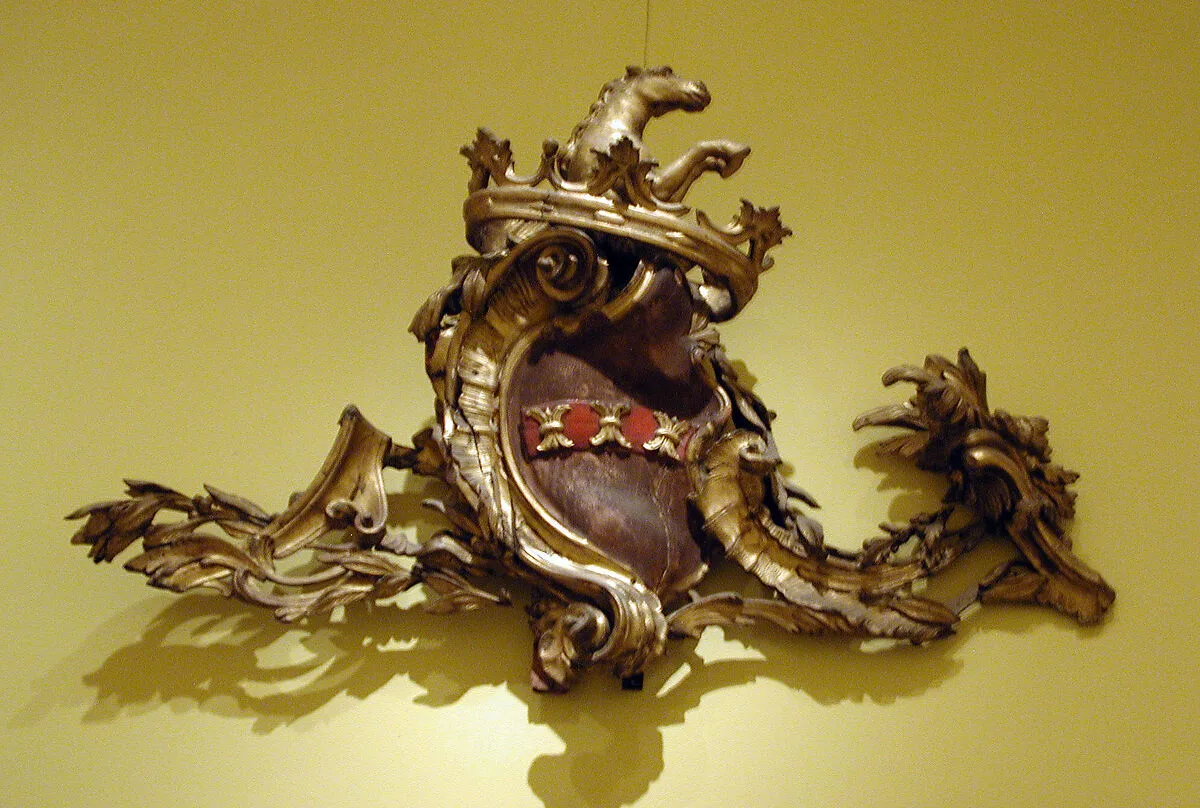 Overdoor cresting — Unknown