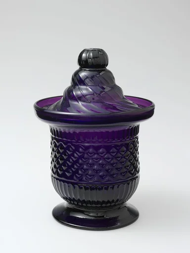 Sugar bowl