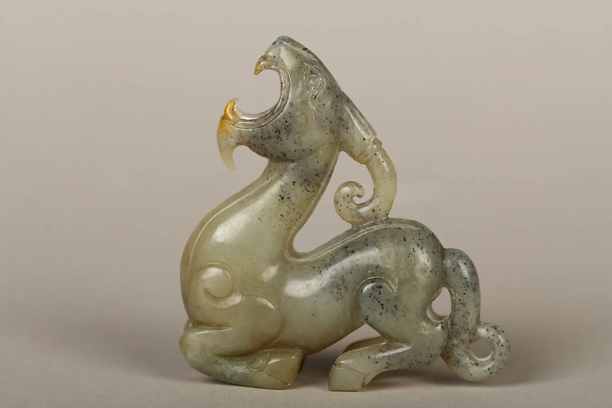 东周至西漢玉神獸|Fantastic animal with horn — Unknown