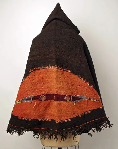 Akhnif / Burnus — Unknown