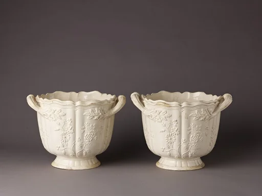 Pair of wine coolers (seaus à bouteilles)