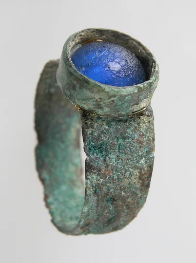 Finger Ring