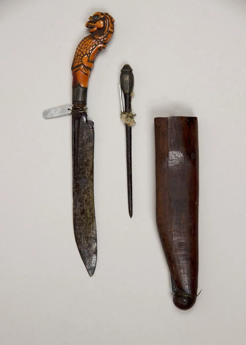 Knife (Piha Kaetta) with Stylus and Sheath — Unknown