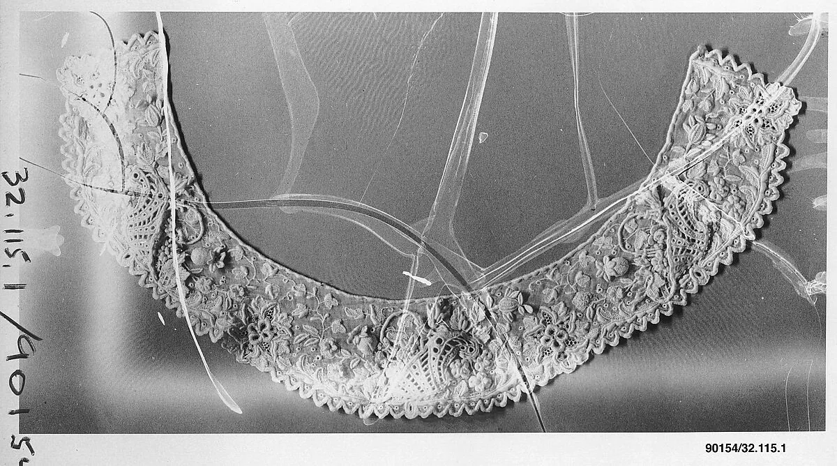 Collar (part of a set) — Unknown