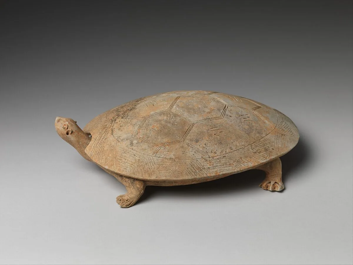 隋至唐初 陶龜硯|"Inkstone" and cover in the shape of a turtle — Unknown