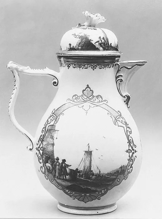 Coffee or chocolate pot — Meissen Manufactory
