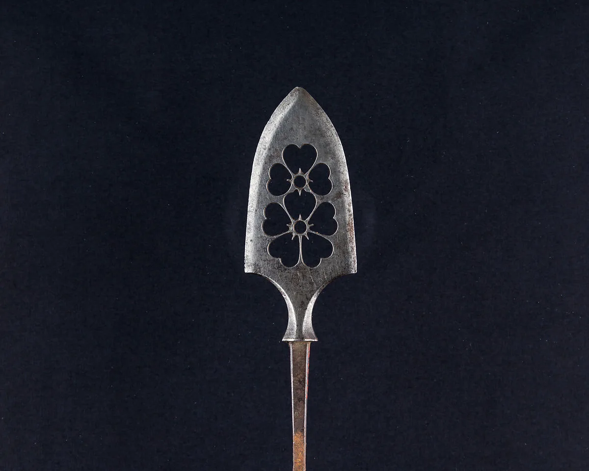 Arrowhead (<i>Yanone</i>) — Unknown