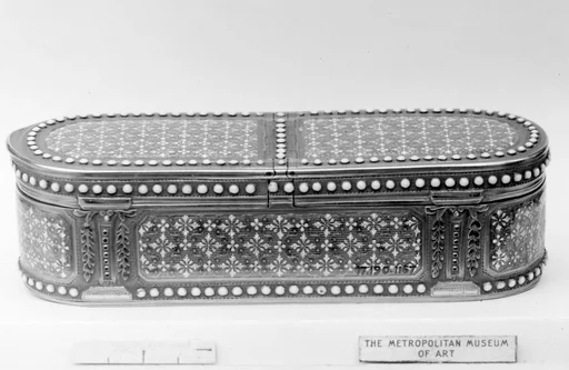 Snuffbox