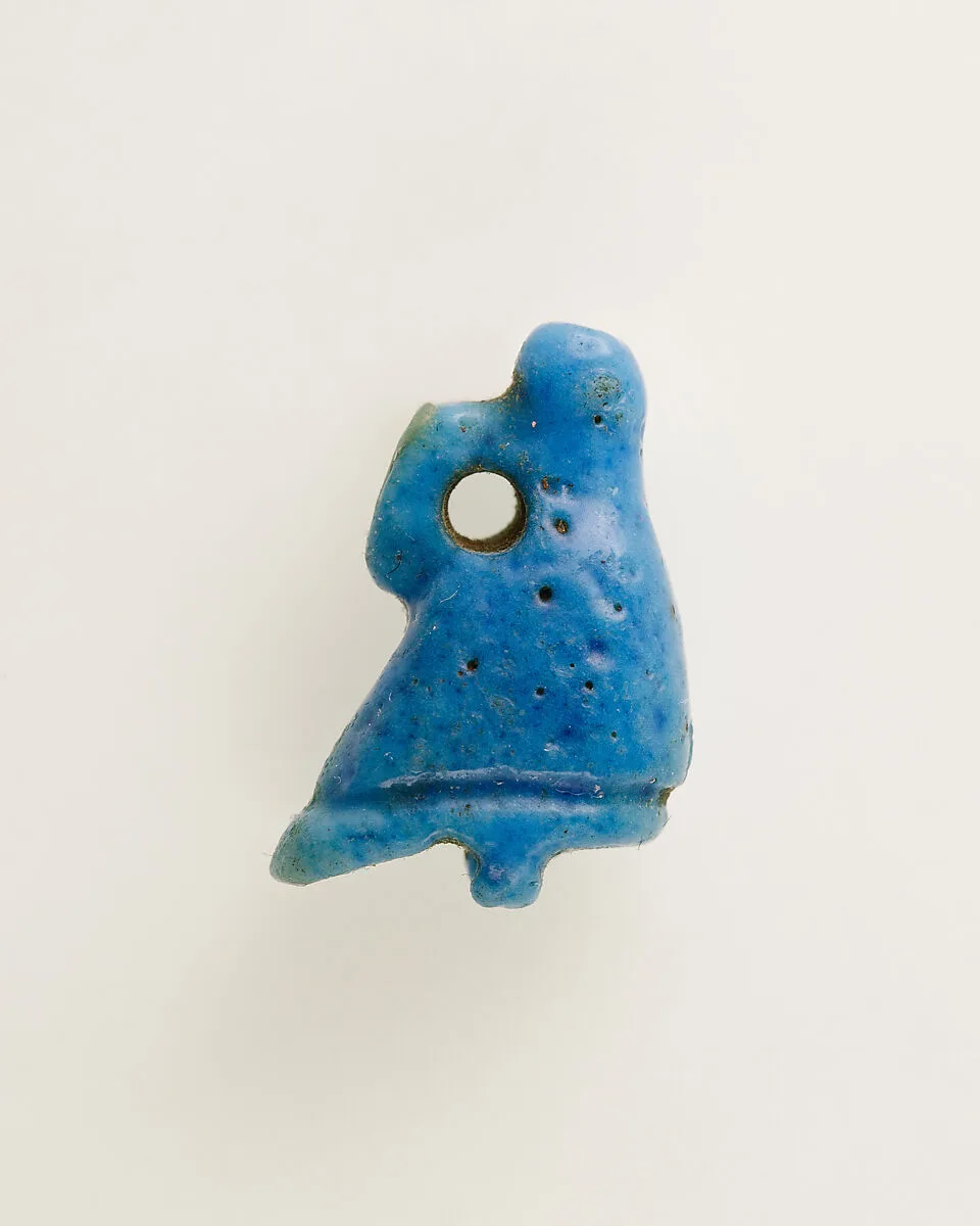 White Crown amulet — Unknown