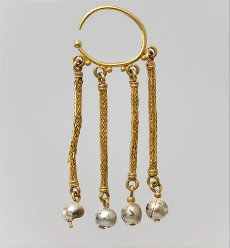 Earring (one of a pair)