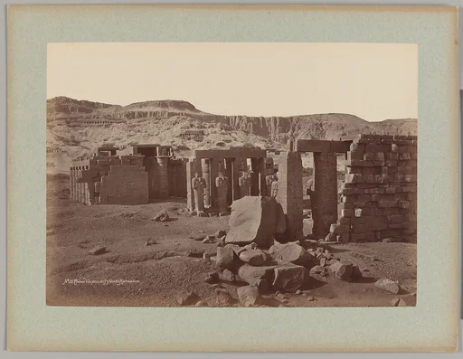 Thèbes, Vue prise du Pylône du Ramasséum