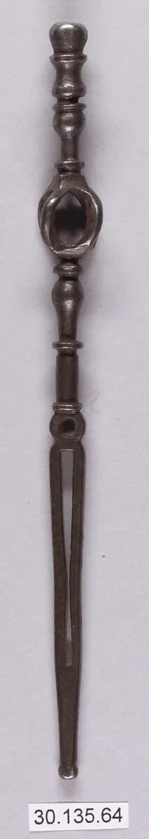 Bobbin or spindle — Unknown