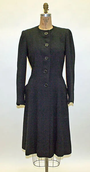 Coat — Lucien Lelong