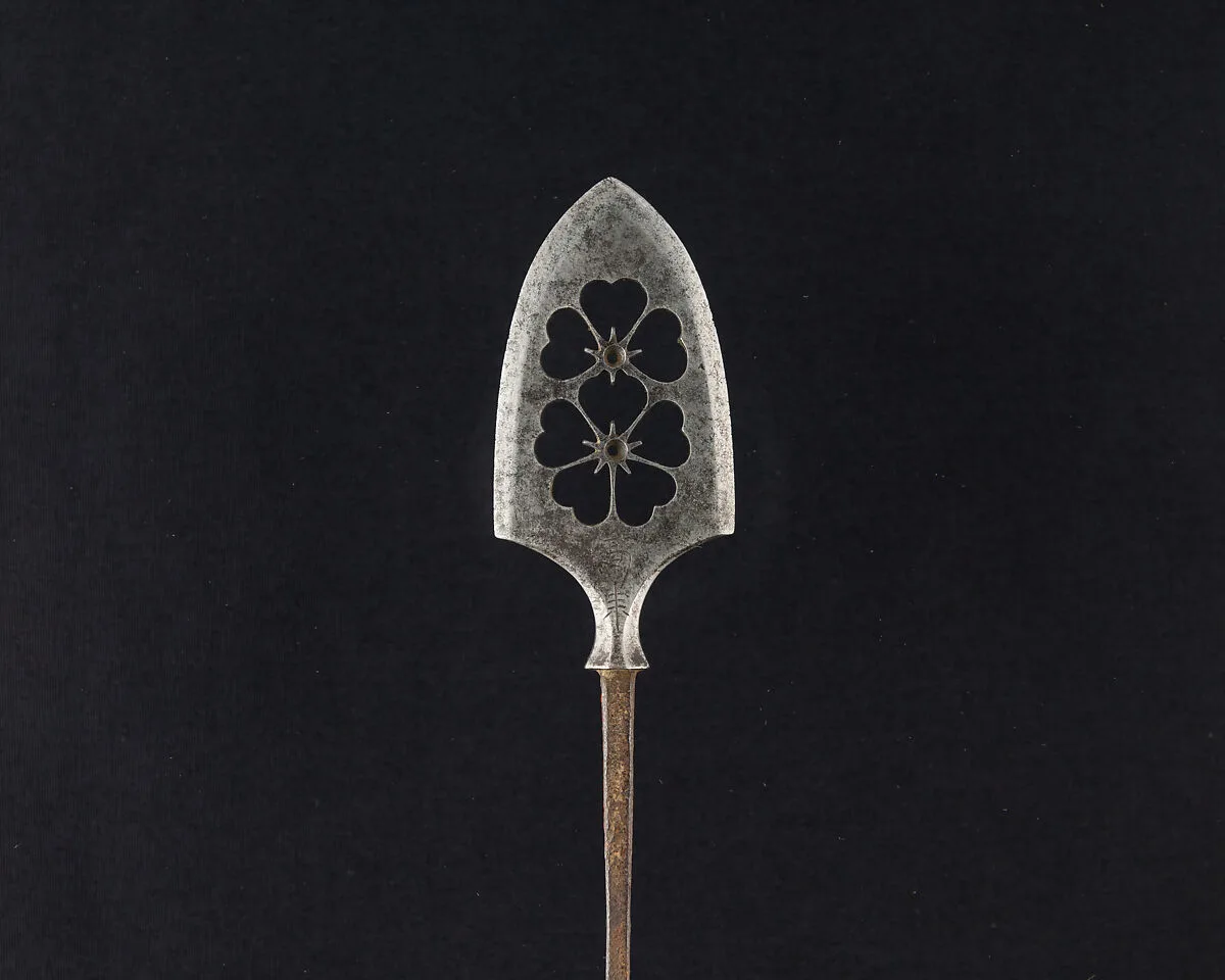 Arrowhead (<i>Yanone</i>) — Unknown